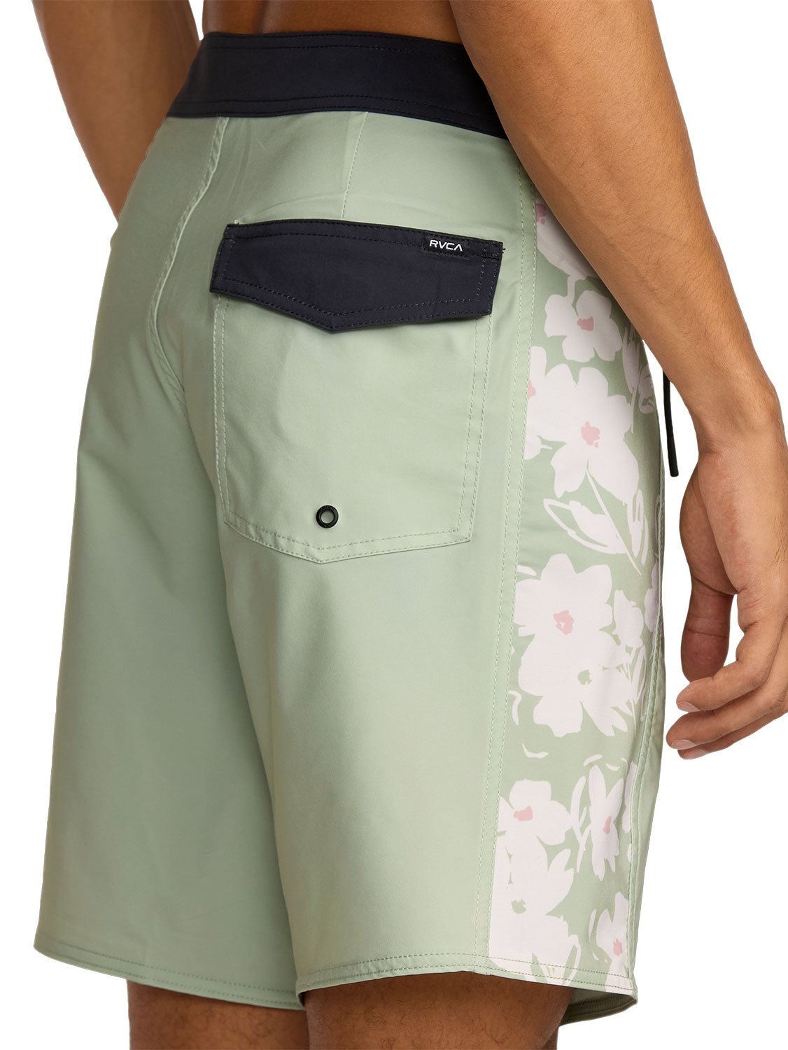 RVCA Men's Apex 2 18' Boardshort