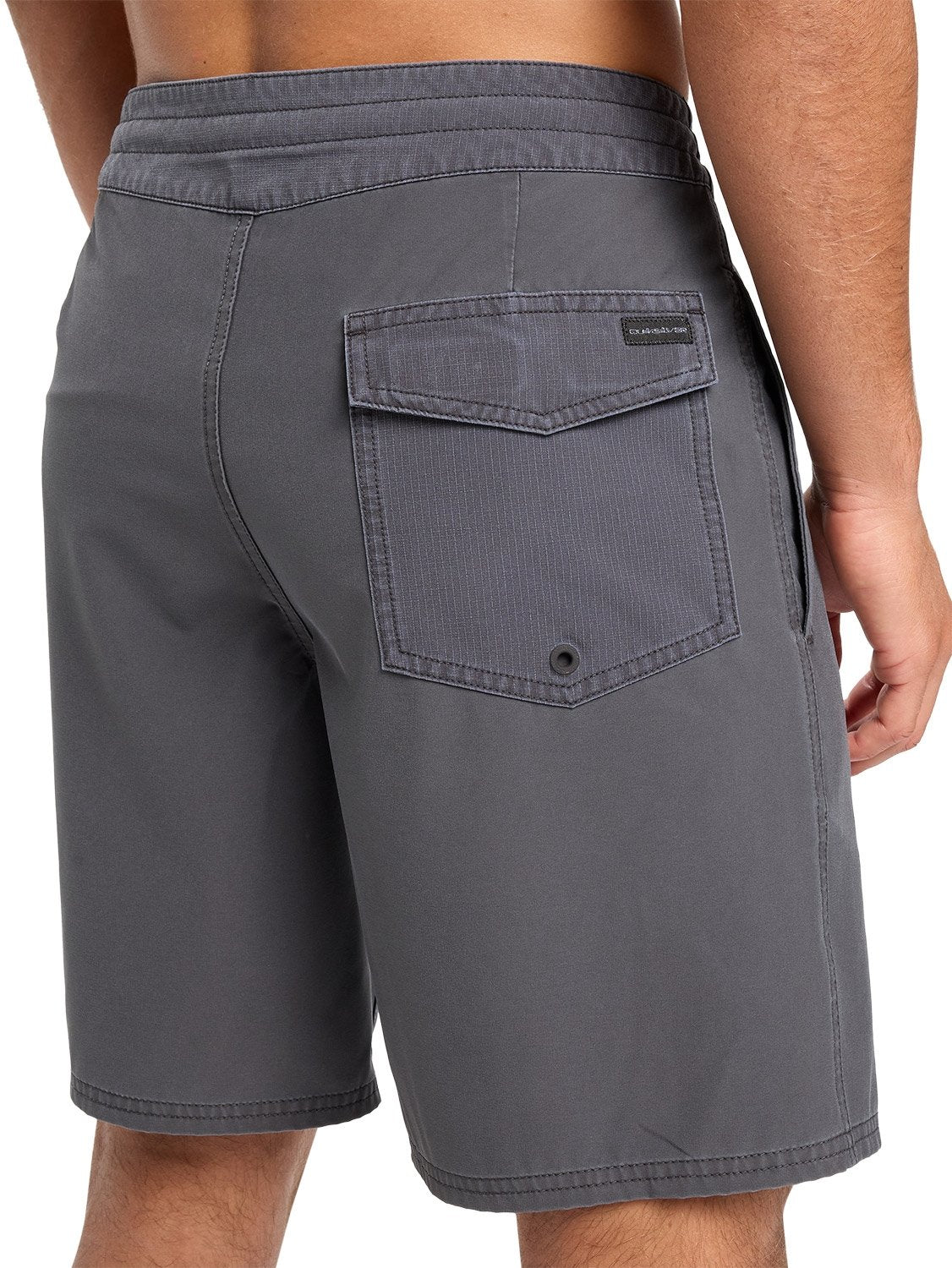 Quiksilver Mens Surfsilk Street Trunk 18" Boardshort
