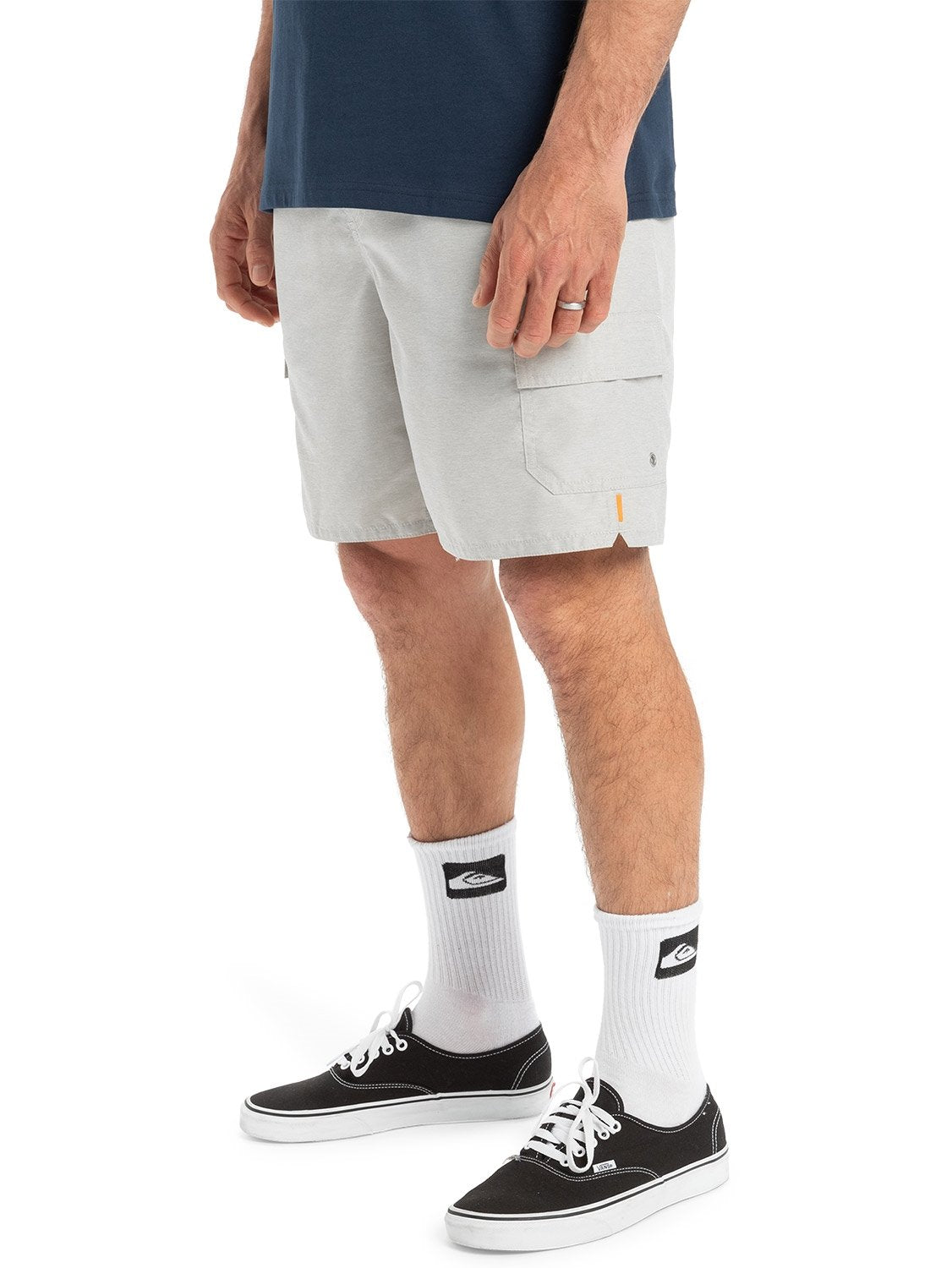 Quiksilver Men's Balance 18" Volley