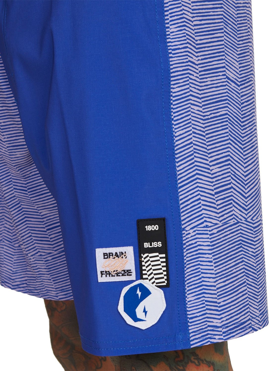 RVCA Men's Brain Freeze Trunk 17" Boardshorts