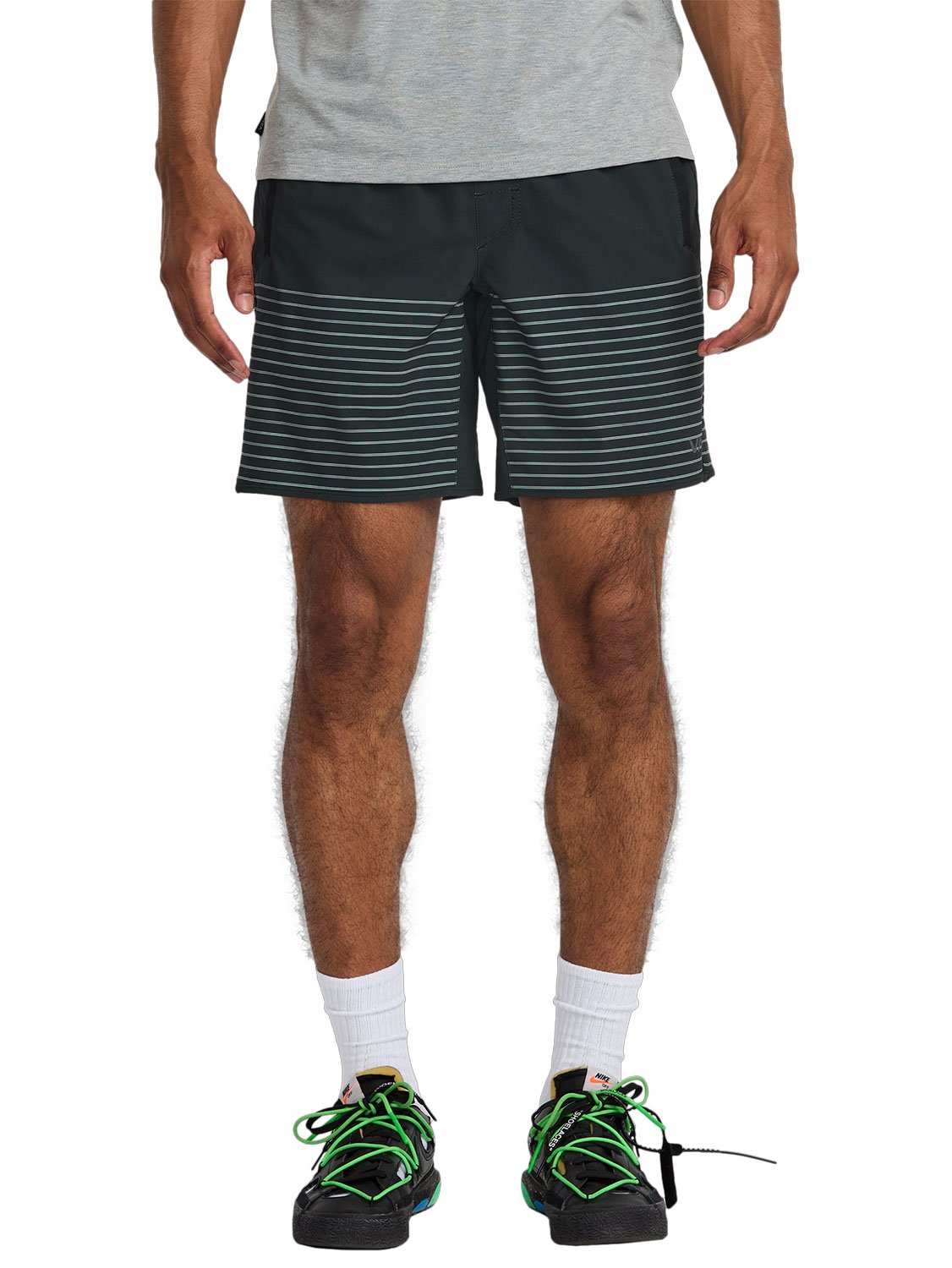 RVCA Men's Yogger Stretch 17" Walkshort