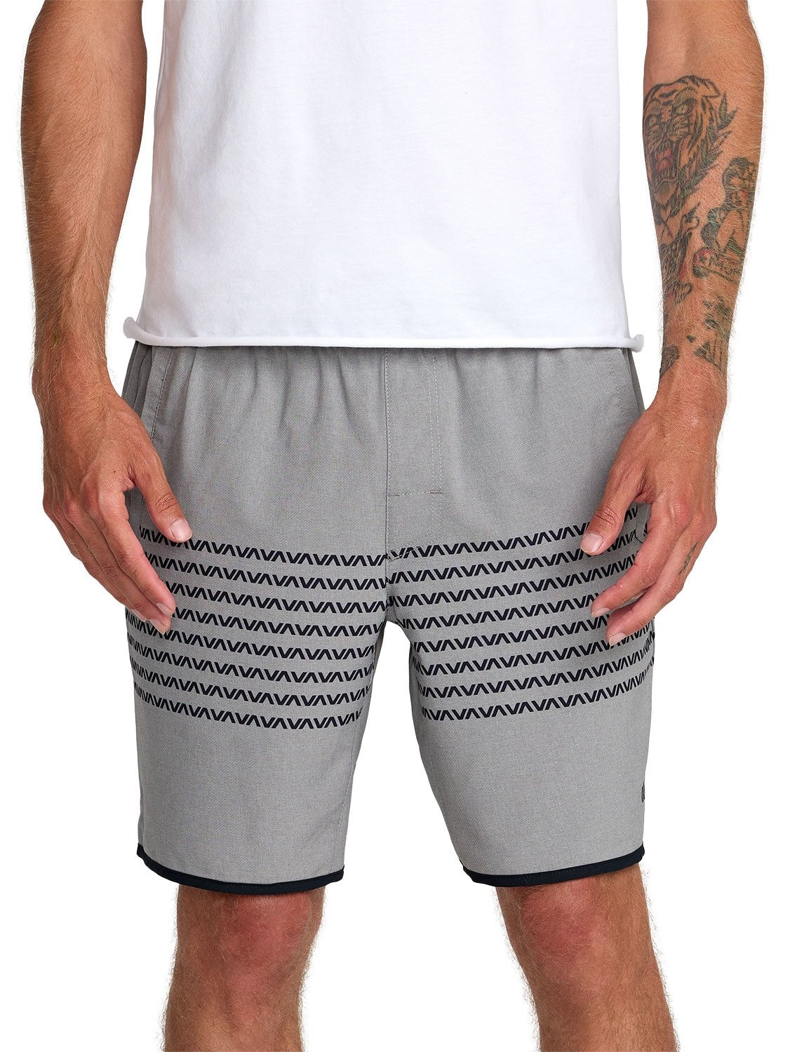 RVCA Men's Yogger Stretch Contrast 17" Walkshort