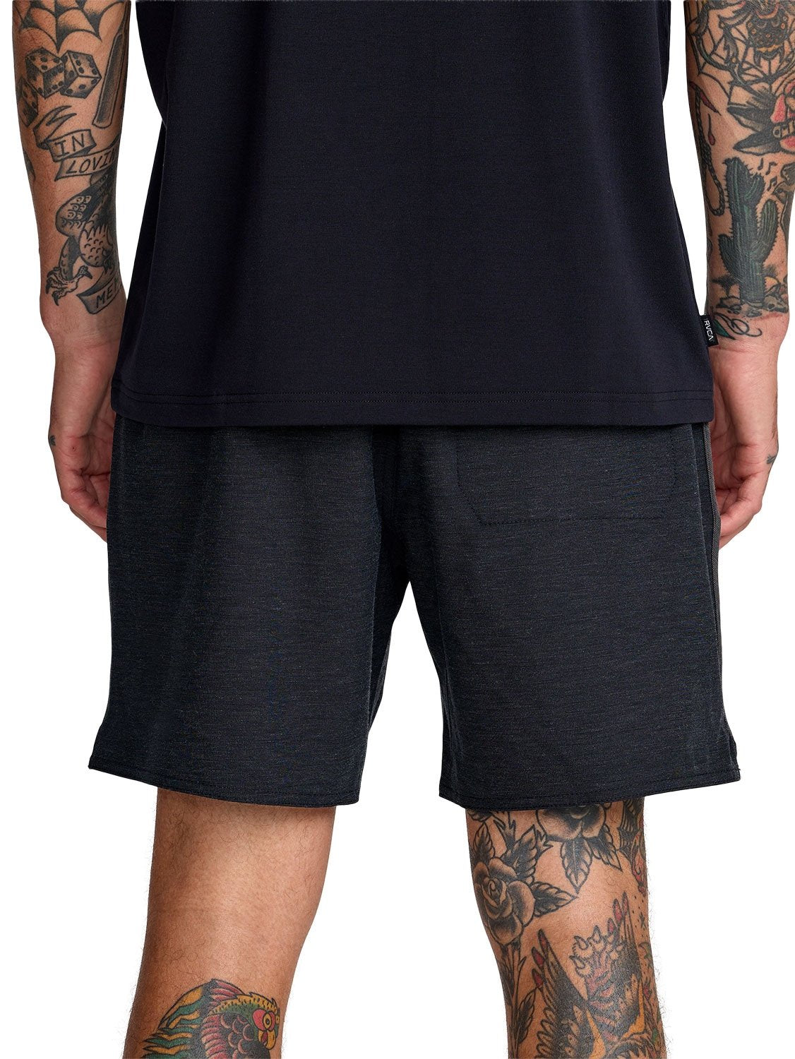 RVCA Men's Yogger Hybrid 17" Walkshort