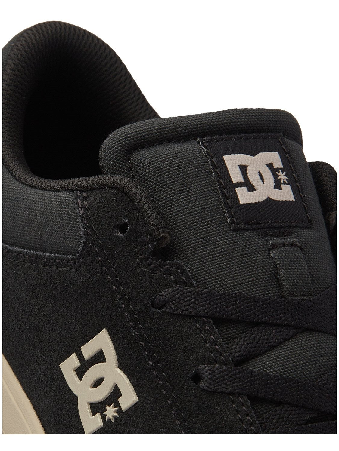 DC Men's Crisis 2 Shoe