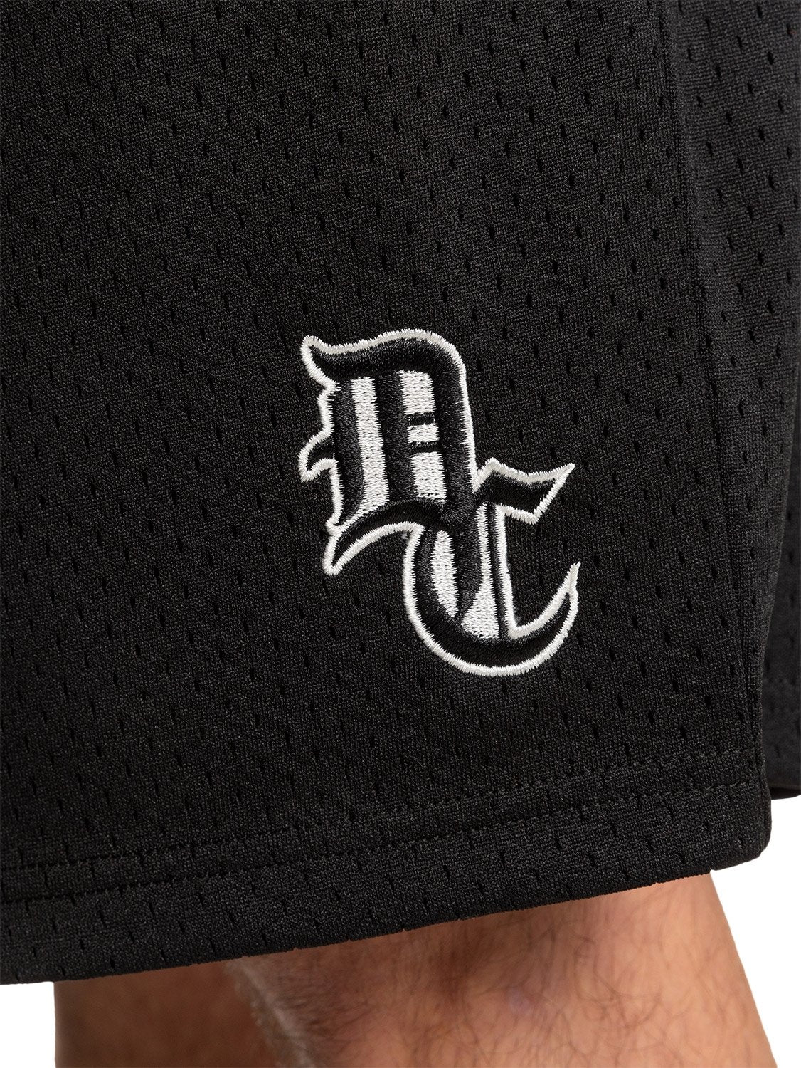 DC Men's No Hitter Basketball Short