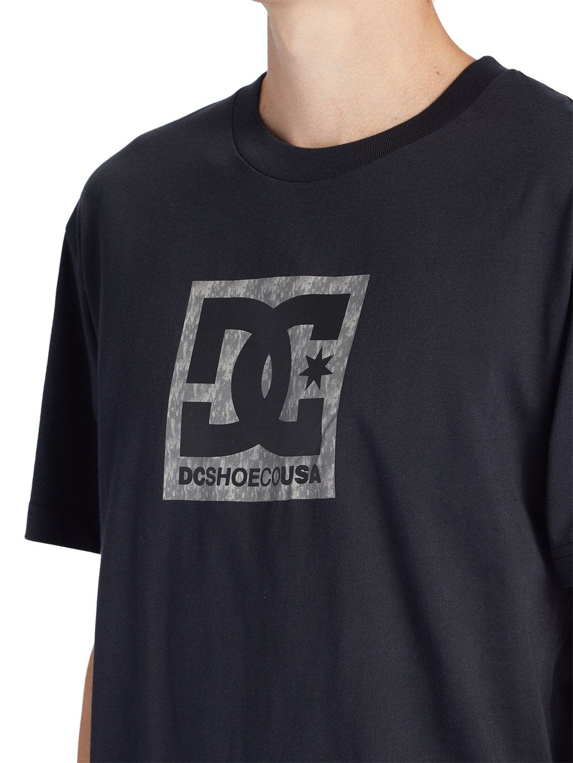 DC Men's Square Star Fill T-Shirt