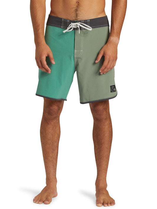 Quiksilver Mens Original Scallop Jester 18" Boardshorts