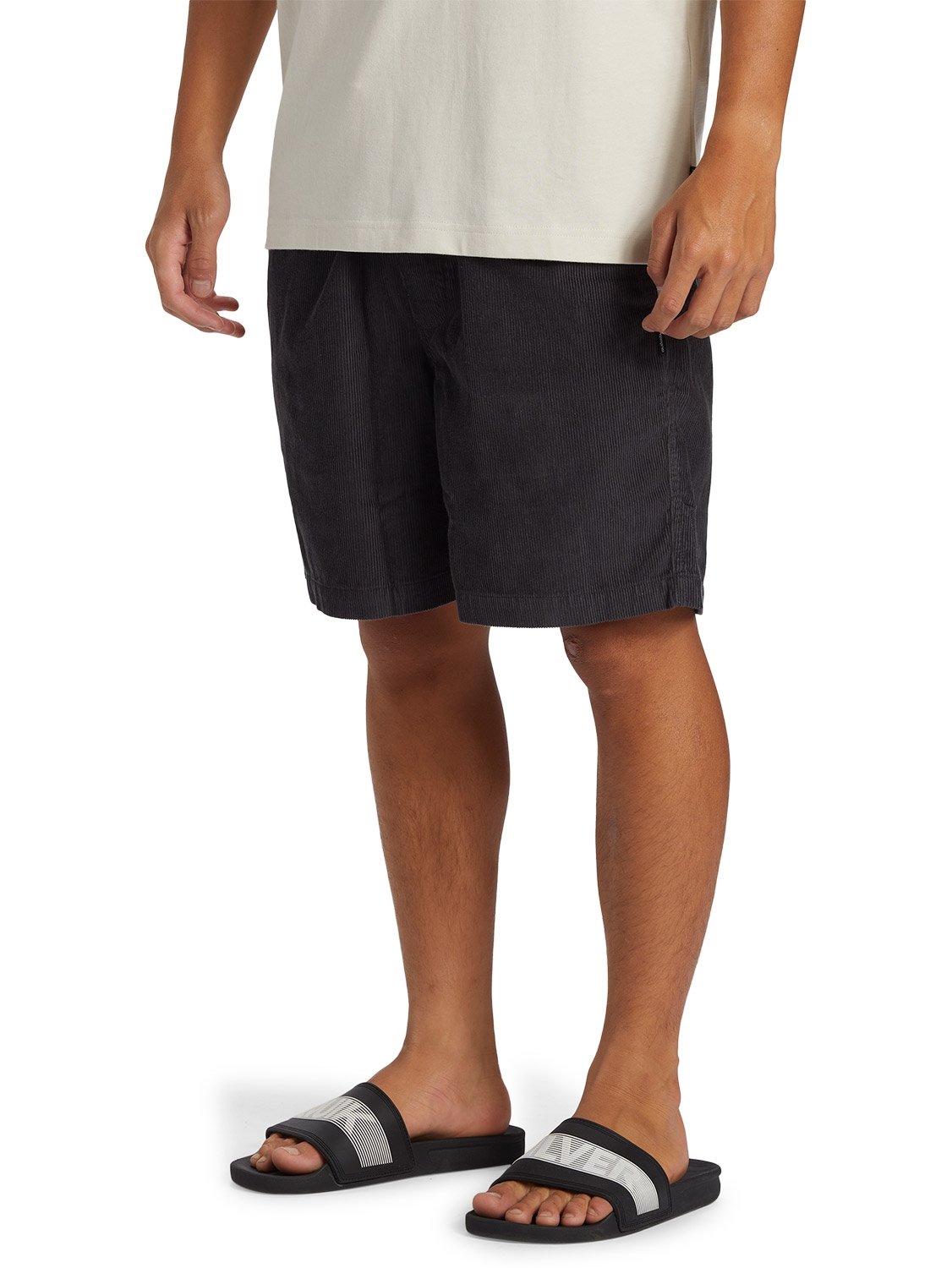 Quiksilver Men's Taxer Cord 18" Walkshort