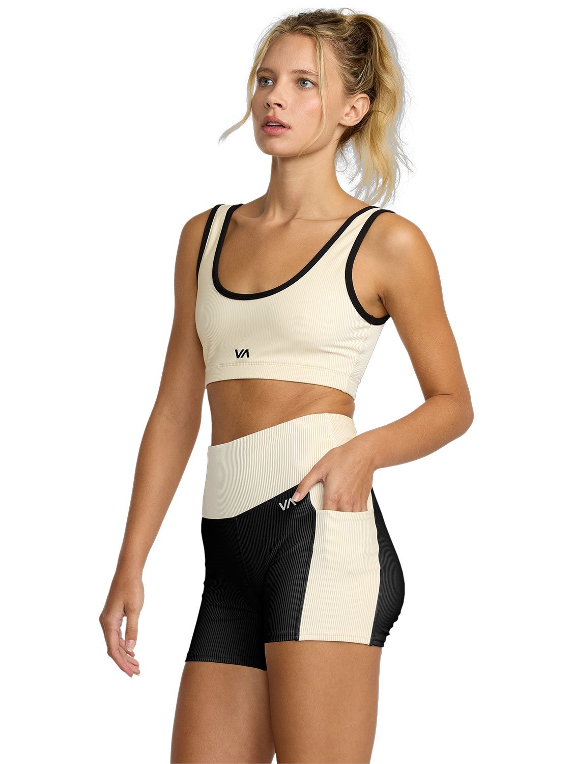 RVCA Ladies VA Essential Pocket Short