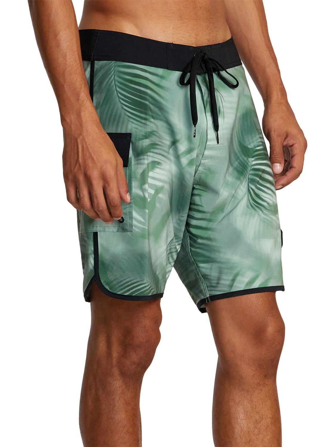 RVCA Men's Spray Camo Eastern 18" Boardshort