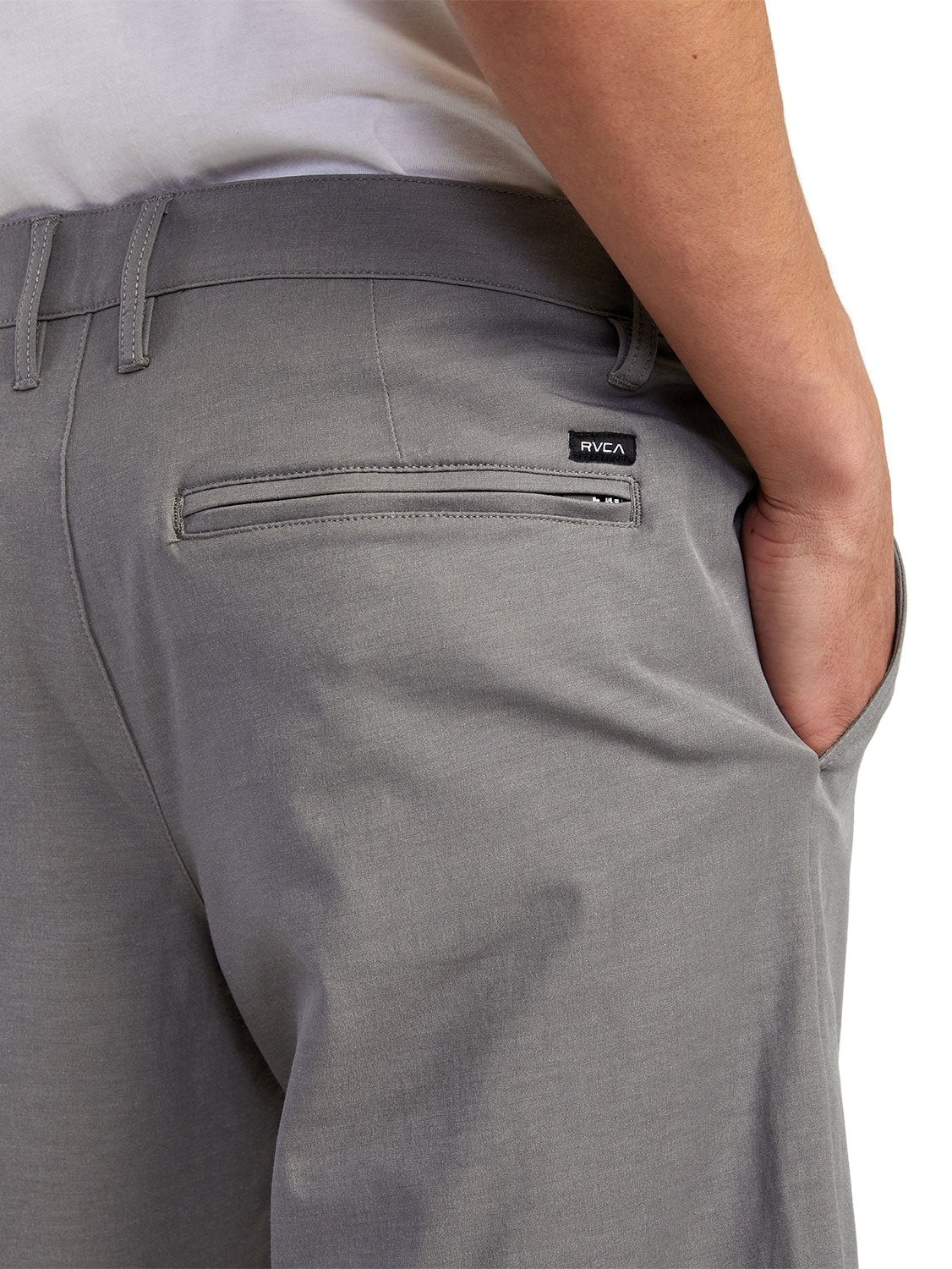 RVCA Men's Back In 19" Hybrid Walkshort