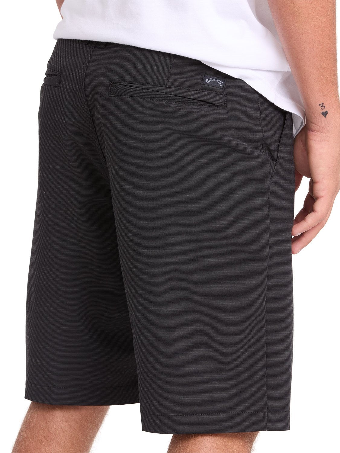 Billabong Men's Crossfire Submersible 21" Hybrid Short