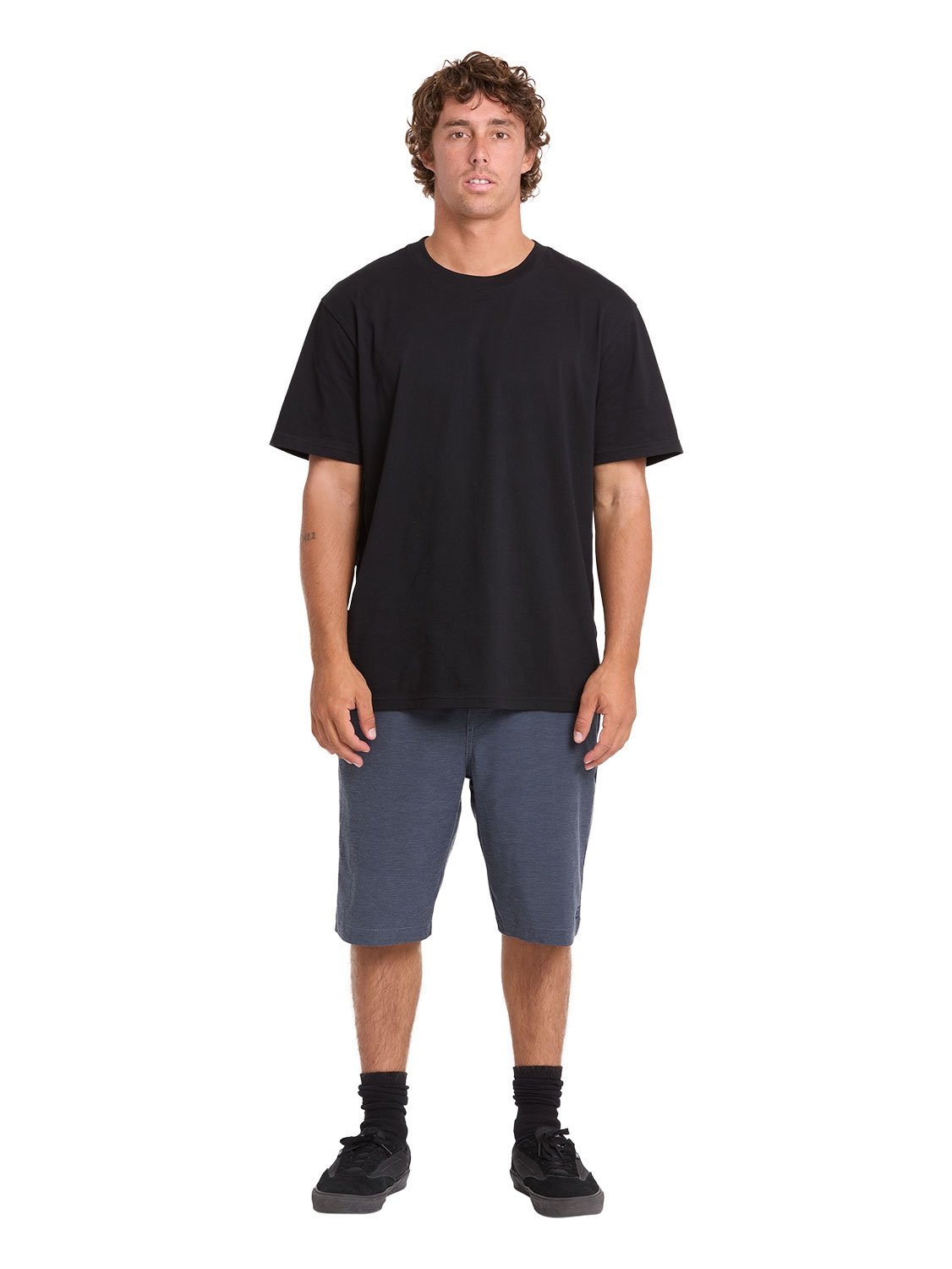 Billbong Men's Crossfire Submersible 21" Hybrid Short