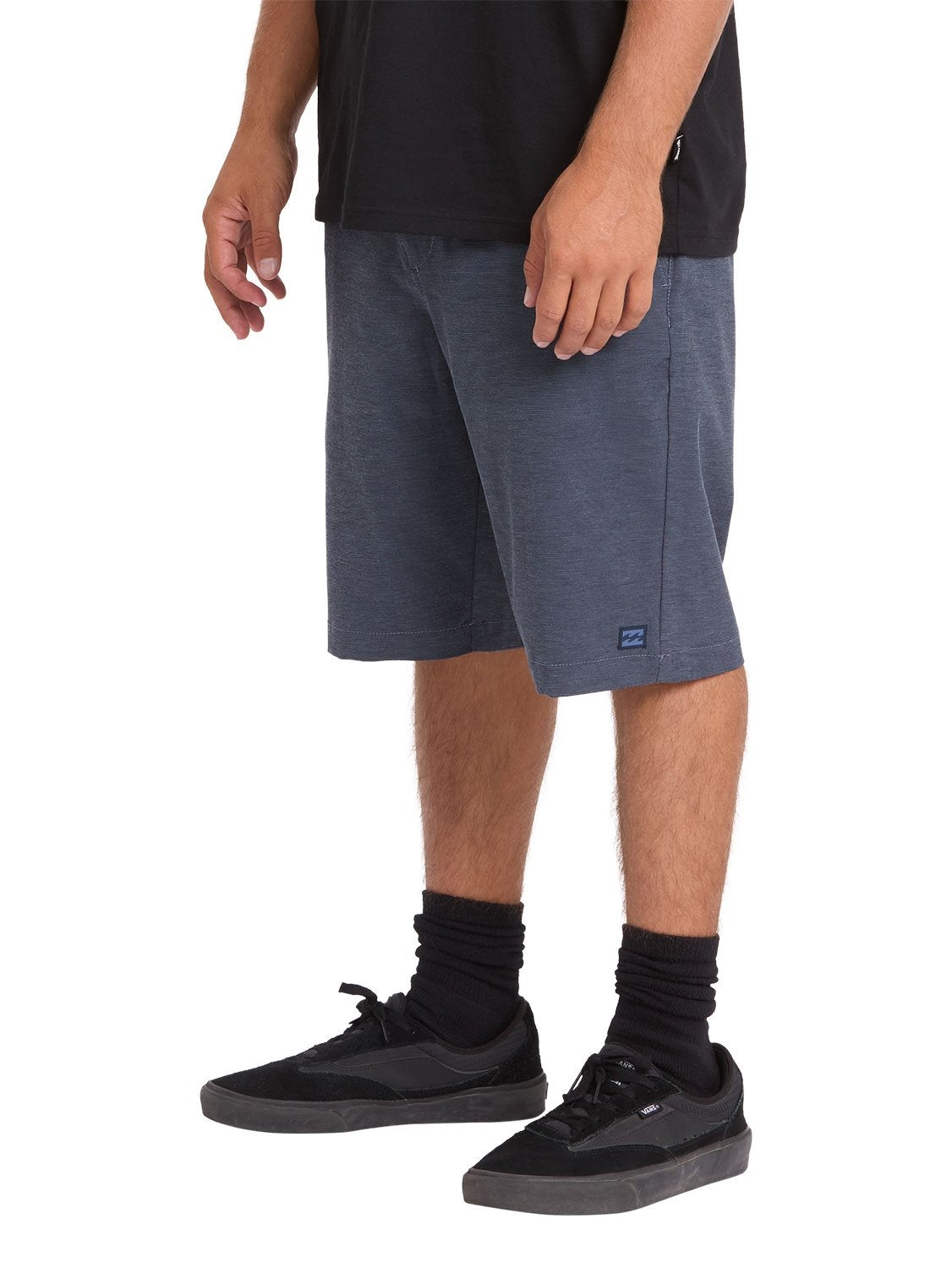 Billbong Men's Crossfire Submersible 21" Hybrid Short