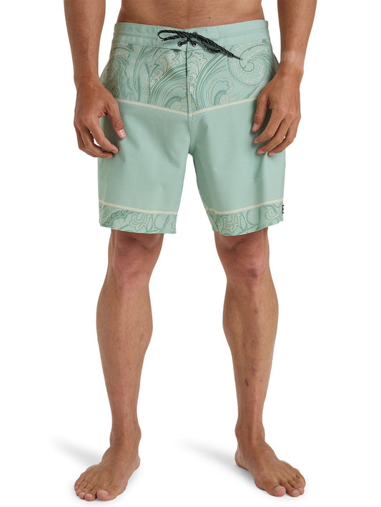 Billabong Men's Lowers 17.5" Boardshort