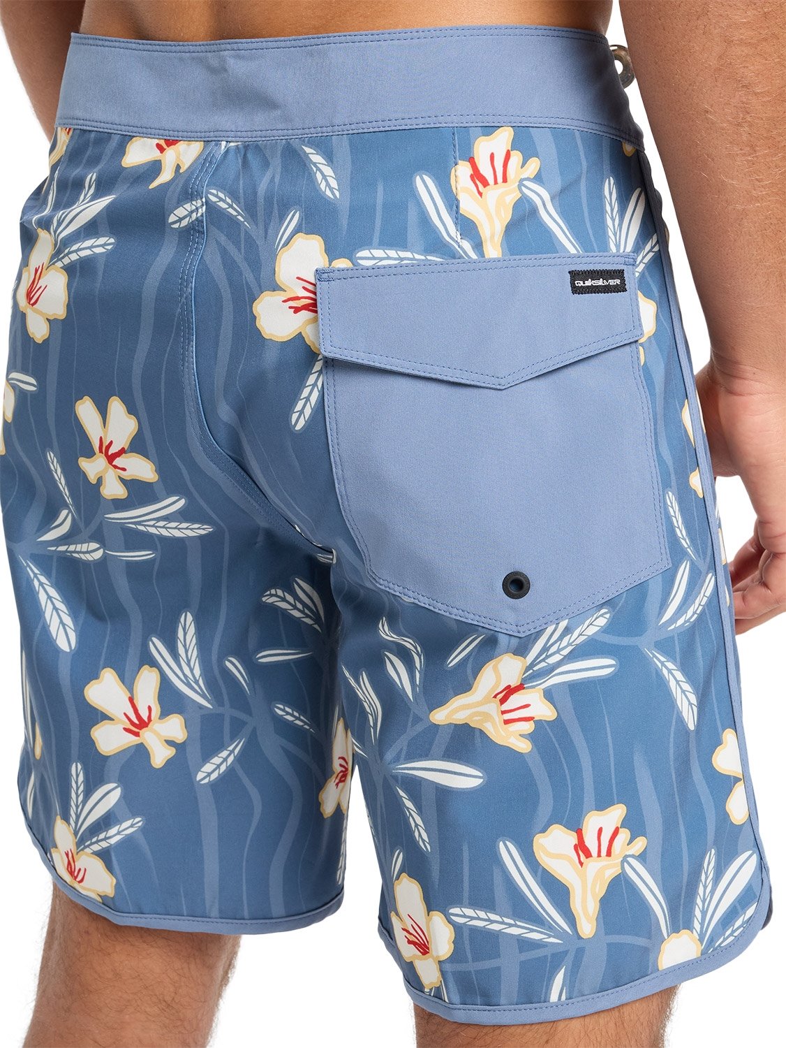 Quiksilver Mens Surfsilk Scallop 18" Boardshort