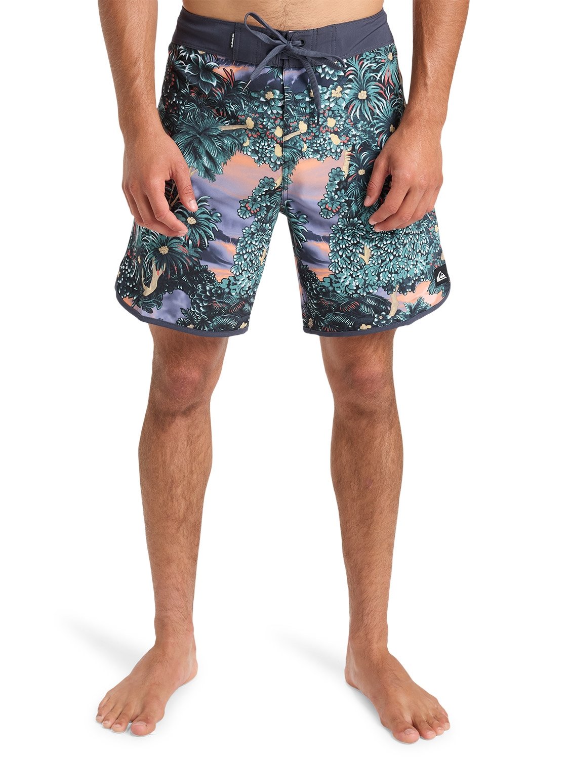 Quiksilver Mens Surfsilk Scallop 18" Boardshort