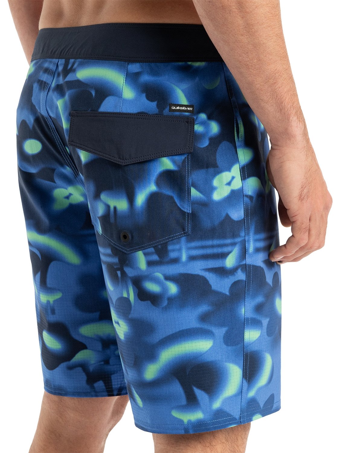 Quiksilver Men's Highline Straight 19" Boardshort