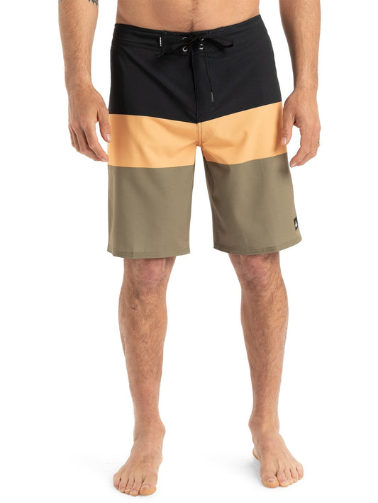 Quiksilver Men's Surfsilk Straight Le4 18" Boardshort