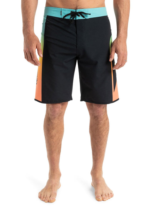 Quilsilver Men's Surfsilk Holmes 20" Boardshort