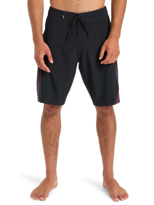 Quiksilver Mens Mercury 99 20" Boardshort
