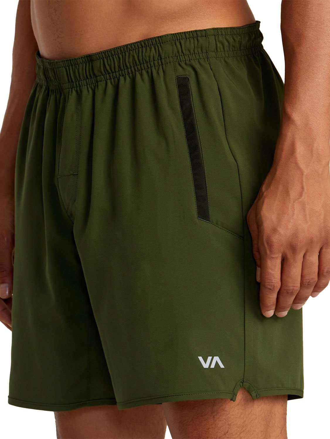 RVCA Men's Yogger Stretch 17" Walkshort