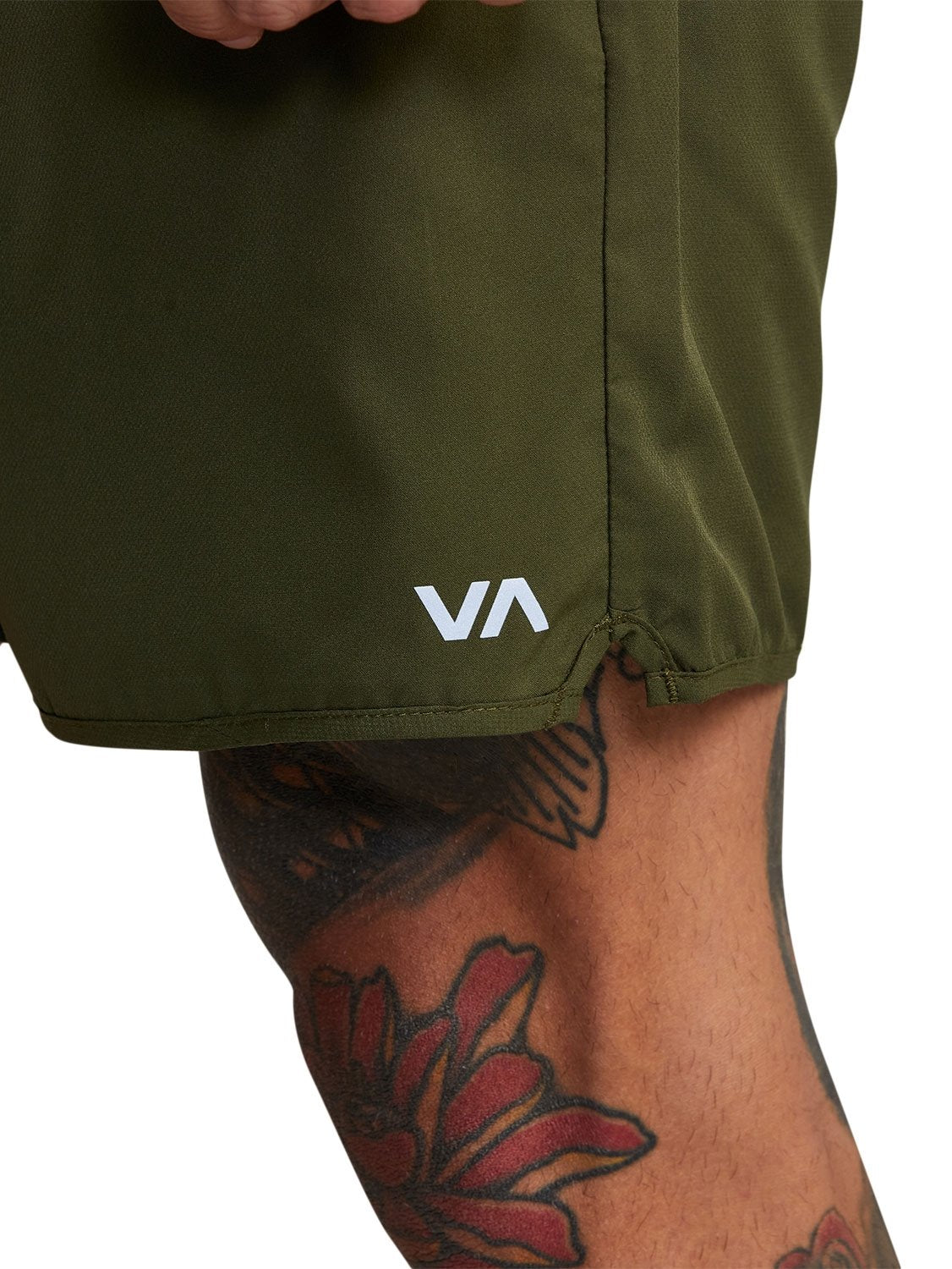 YOGGER IV SHORT 17 - Olive (OLV)