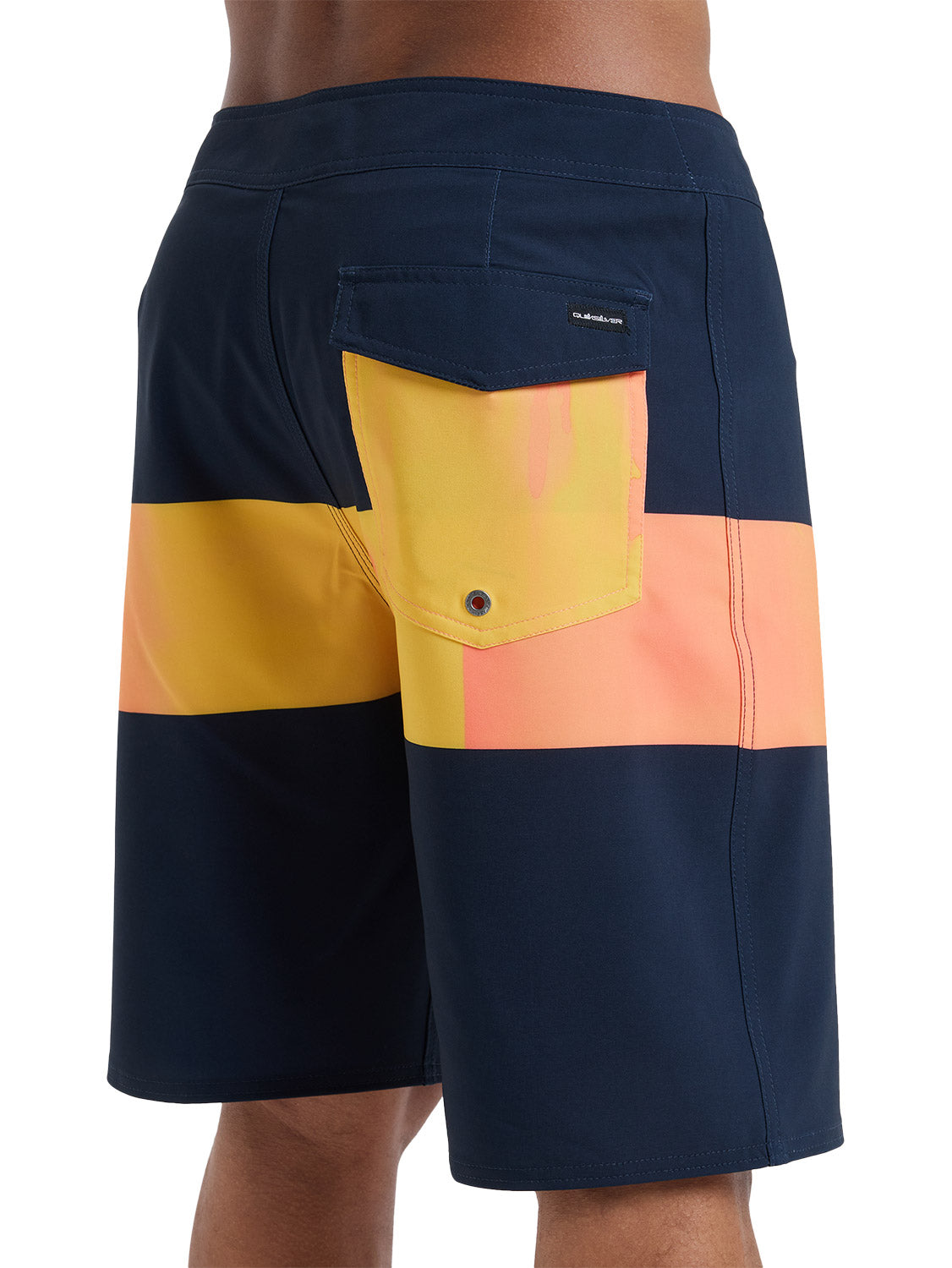 Quiksilver Men's Surfsilk Straight Leg 18" Boardshort