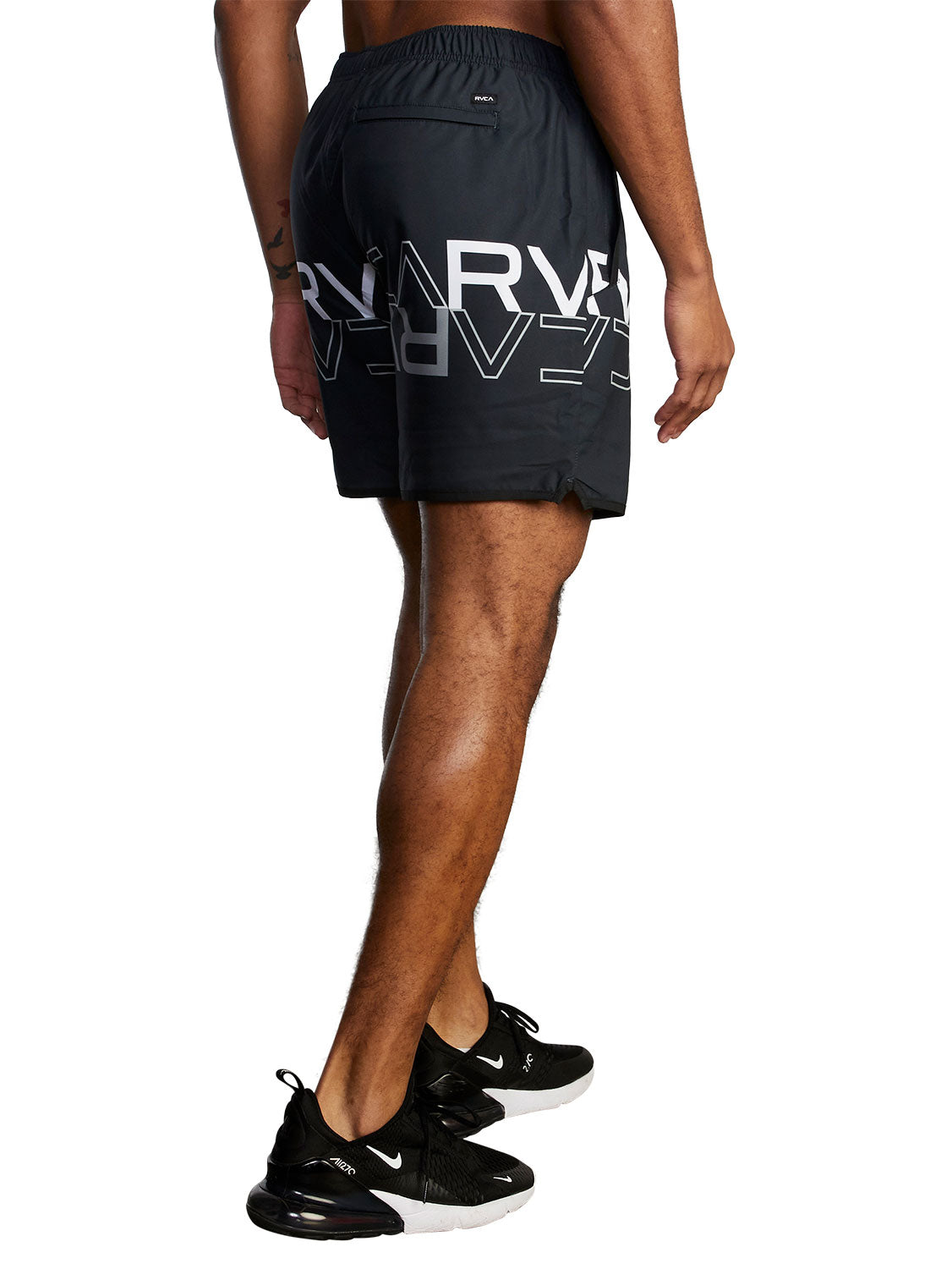 RVCA Men's Yogger IV 17" Walkshort